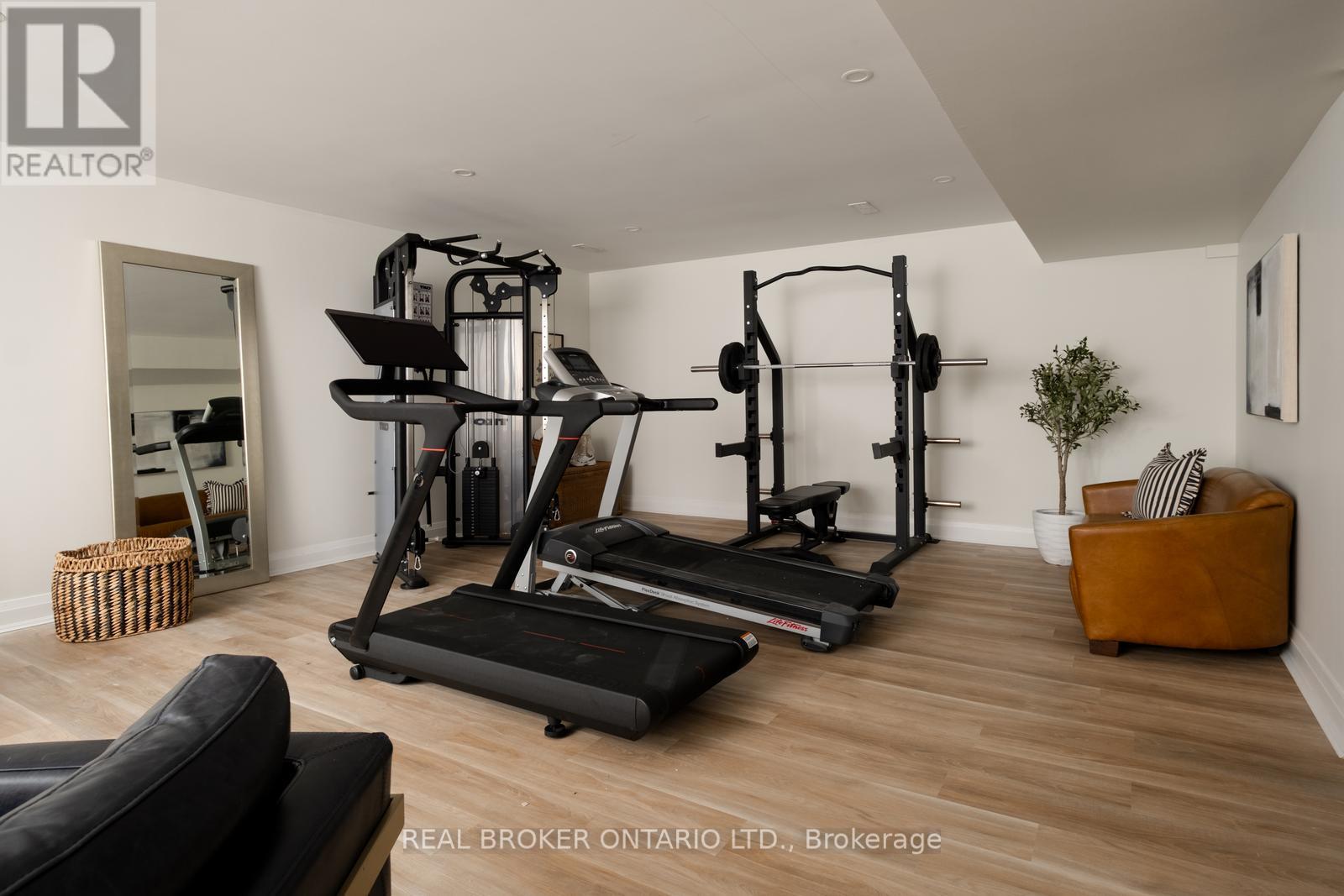 170 The Kingsway, Toronto, Ontario  M8X 2V6 - Photo 26 - W12181426
