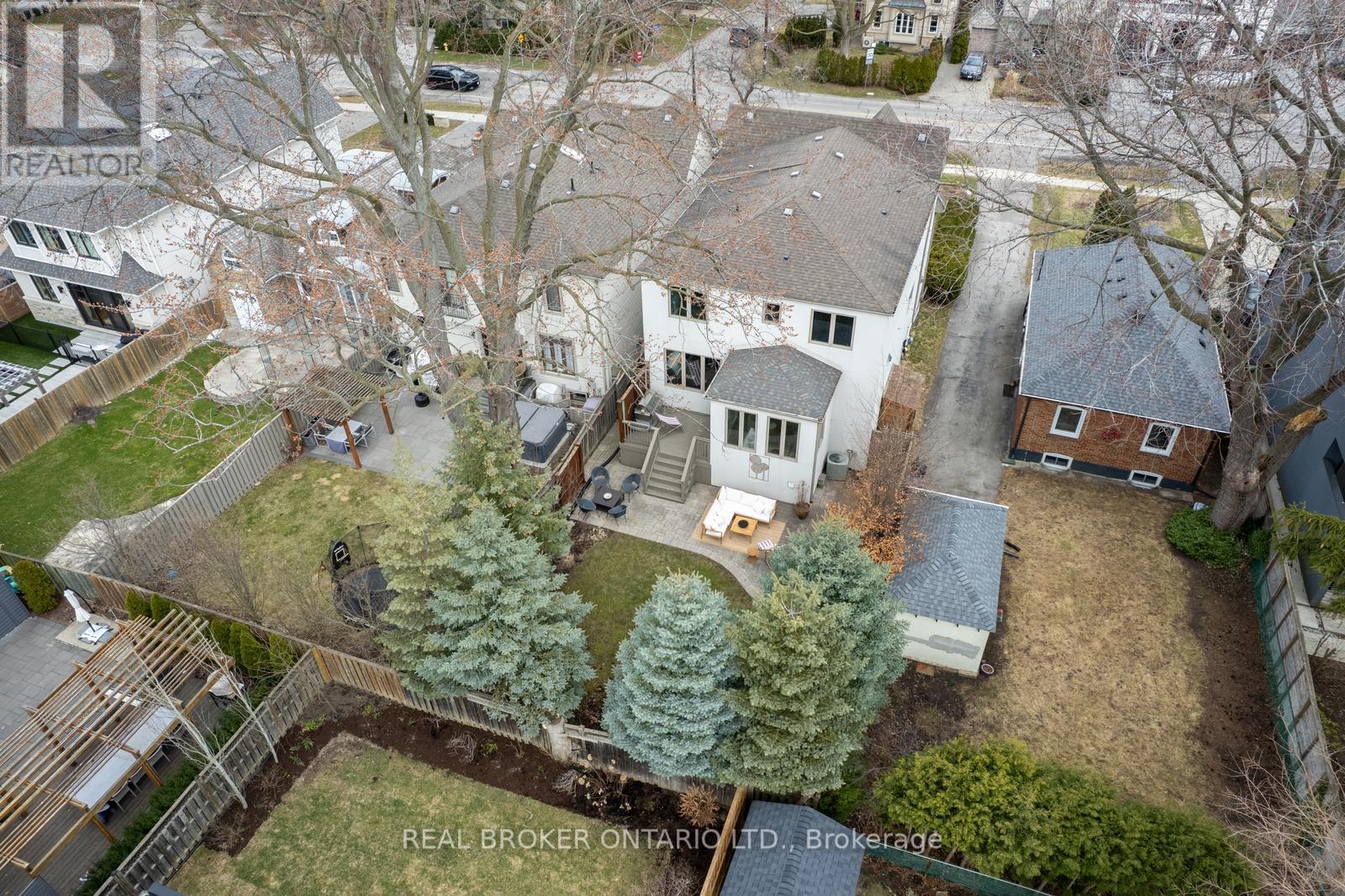170 The Kingsway, Toronto, Ontario  M8X 2V6 - Photo 31 - W12181426