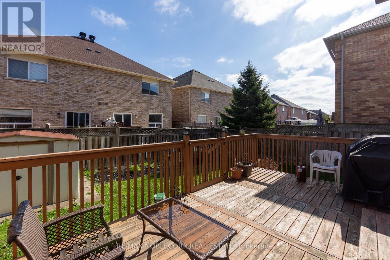 129 Queen Mary Drive, Brampton, Ontario  L7A 2R5 - Photo 38 - W12181458