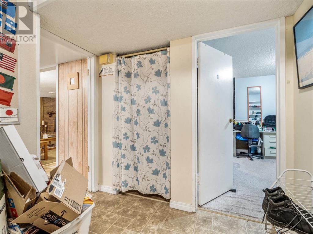 2220 20 Street S, Lethbridge, Alberta  T1K 2G9 - Photo 21 - A2211729
