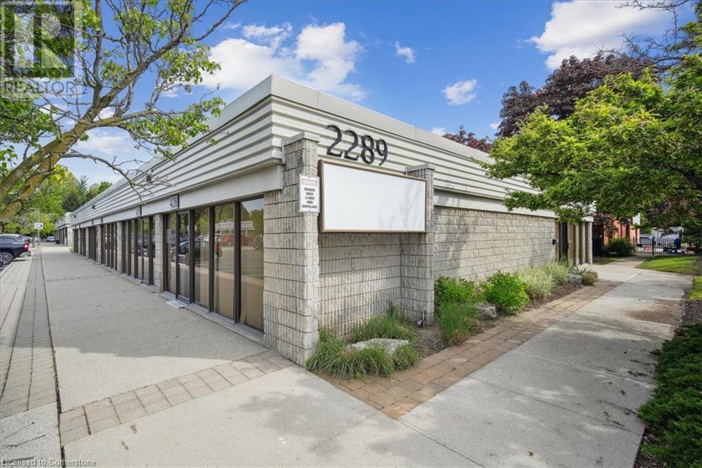 2289 Fairview Street Unit# 429, Burlington, Ontario  L7R 2E3 - Photo 2 - 40732700
