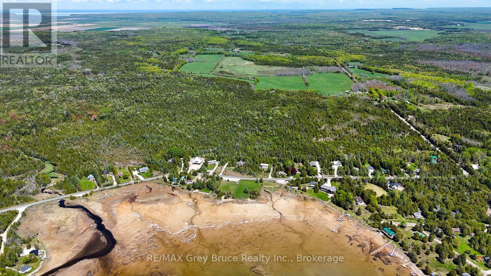 2-3 Sutter Road, Northern Bruce Peninsula, Ontario  N0H 2T0 - Photo 35 - X12100737