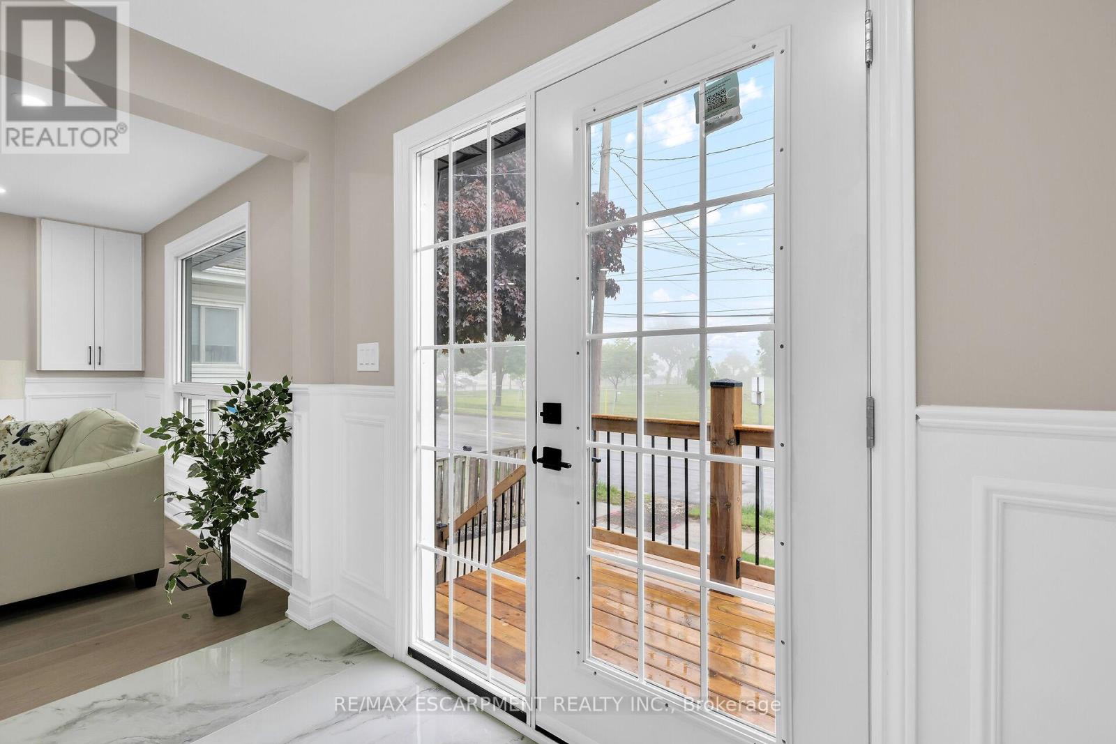 944 Concession Street, Hamilton (Raleigh), Ontario  L8V 1G2 - Photo 23 - X12181375