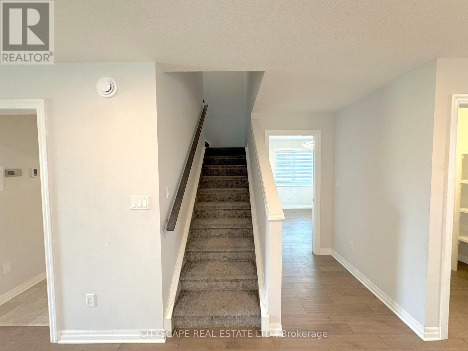 118 Benjamin Parkway, St. Thomas, Ontario  N5R 0L6 - Photo 23 - X12181395