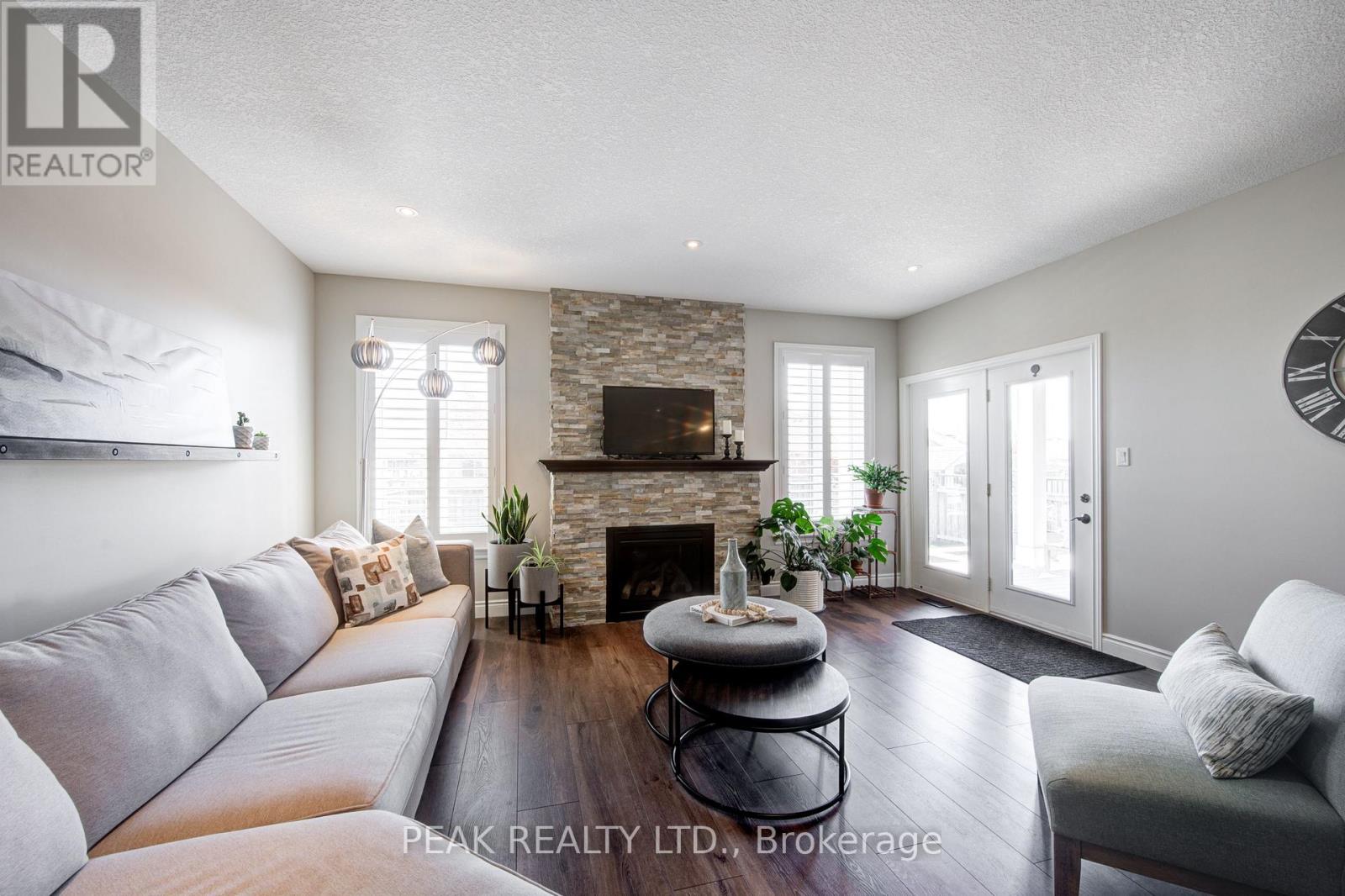 98 Gerber Meadows Drive, Wellesley, Ontario  N0B 2T0 - Photo 19 - X12181402