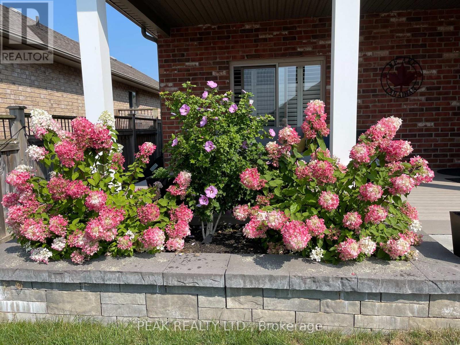 98 Gerber Meadows Drive, Wellesley, Ontario  N0B 2T0 - Photo 43 - X12181402