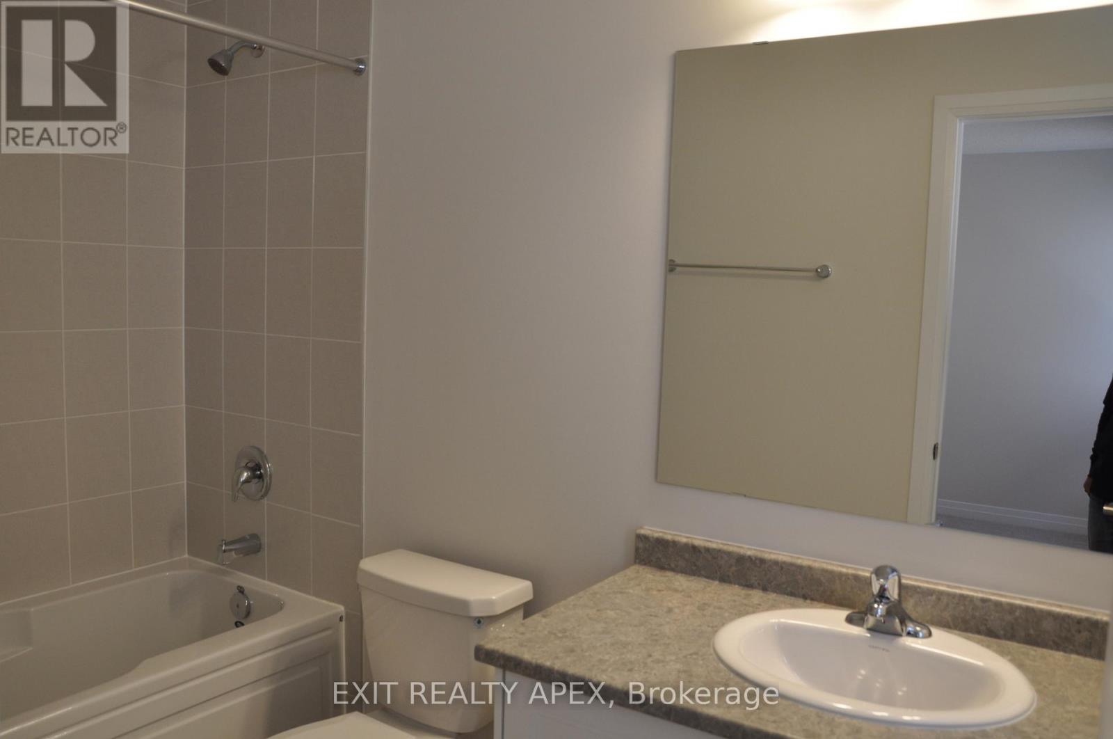 68 Conboy Drive, Erin, Ontario  N0B 1T0 - Photo 24 - X12181422