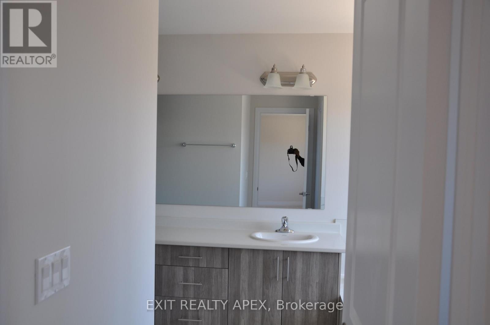 68 Conboy Drive, Erin, Ontario  N0B 1T0 - Photo 27 - X12181422