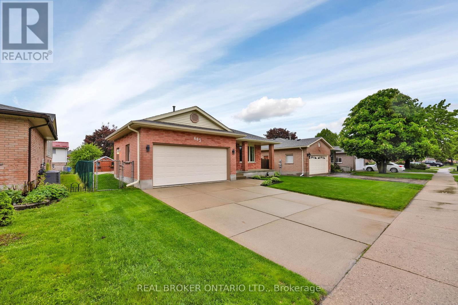 483 Northlake Drive, Waterloo, Ontario  N2V 2A4 - Photo 37 - X12181423