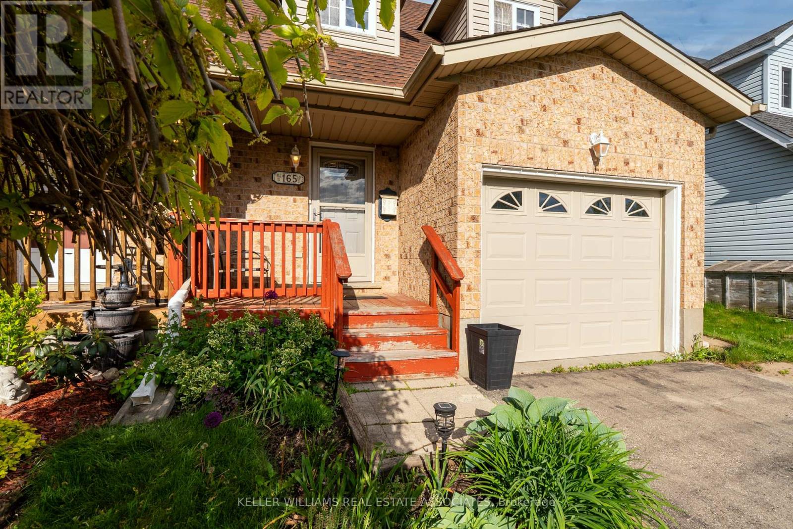 165 Highbrook Street, Kitchener, Ontario  N2E 3P6 - Photo 4 - X12181443