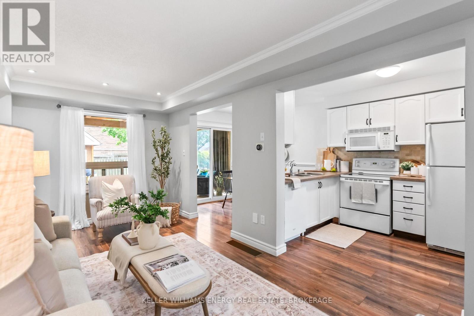 Property at 86 SOMERSCALES DRIVE image 4