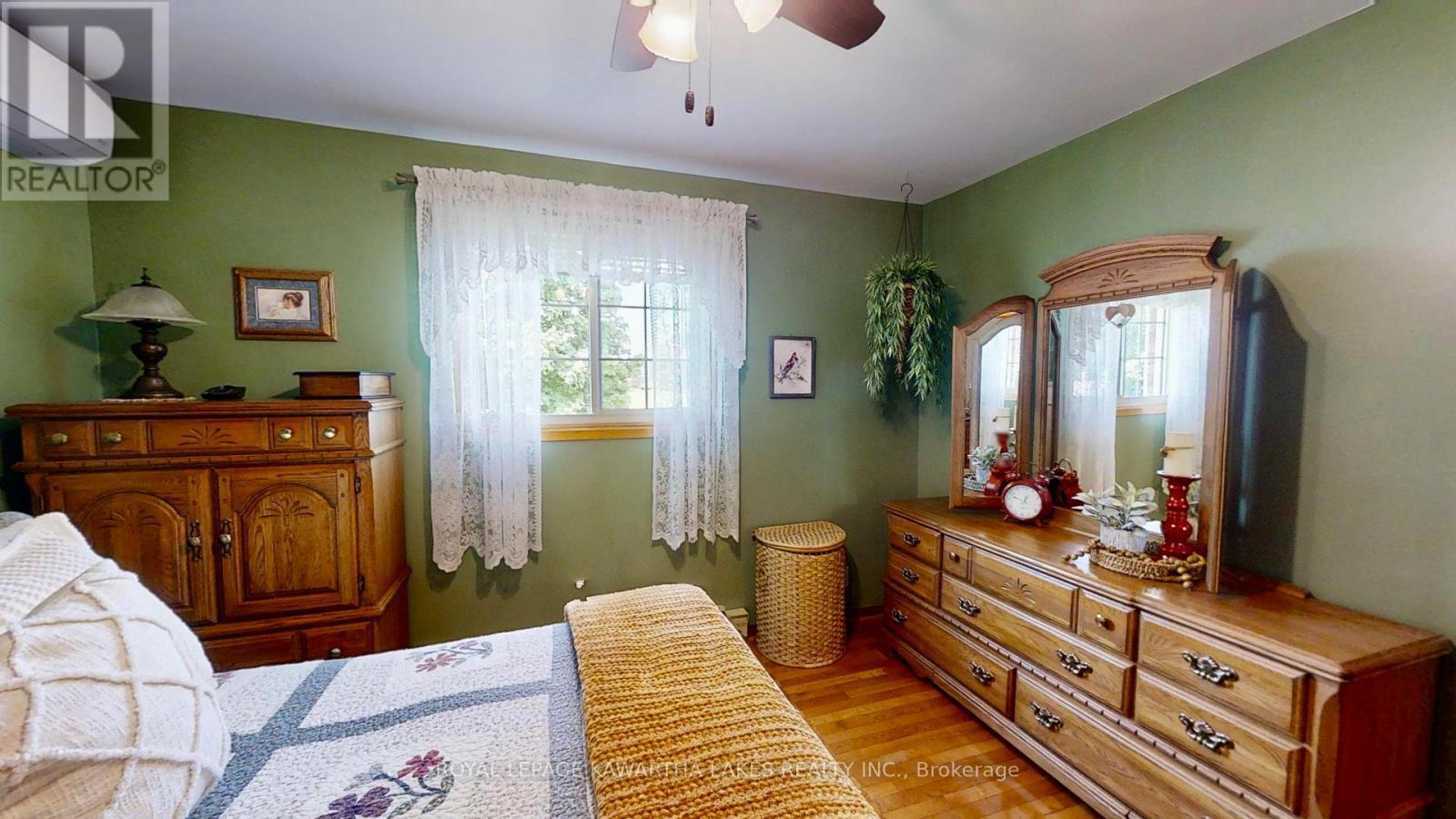 30 Grant Drive, Kawartha Lakes (Oakwood), Ontario  K0M 2M0 - Photo 22 - X12181756