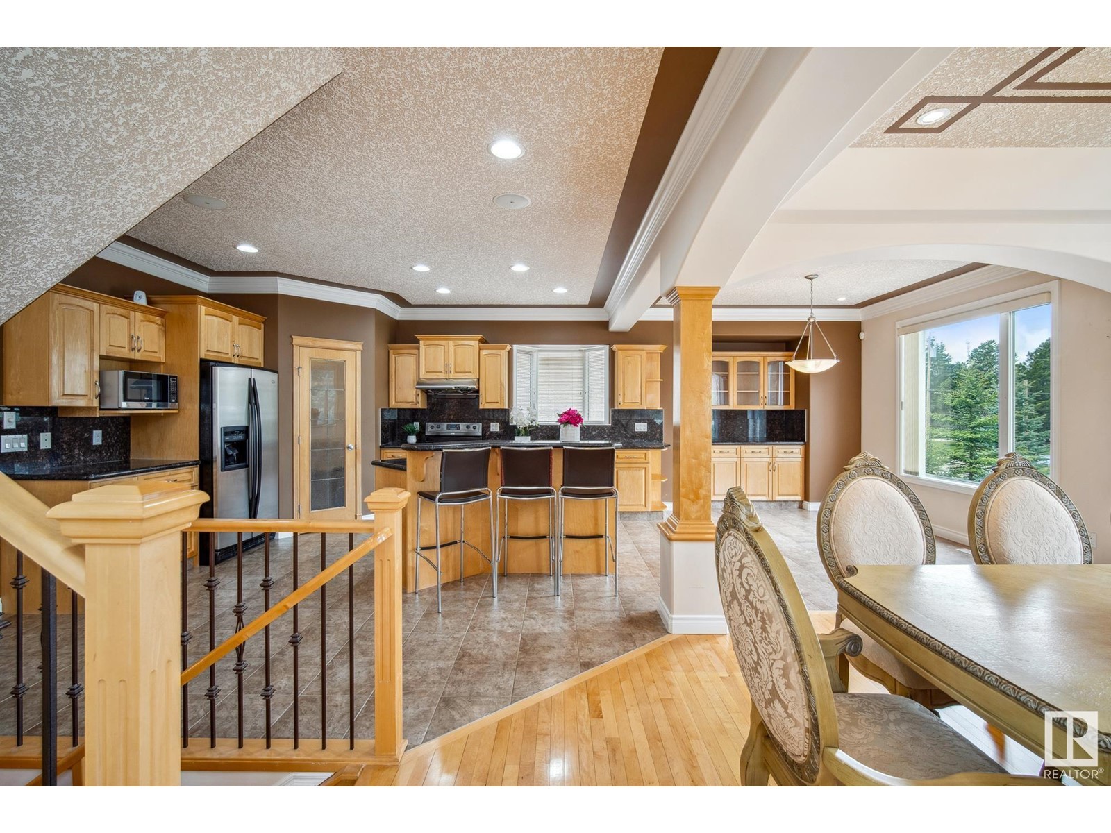 10804 6 Av Sw, Edmonton, Alberta  T6W 1G3 - Photo 16 - E4439128