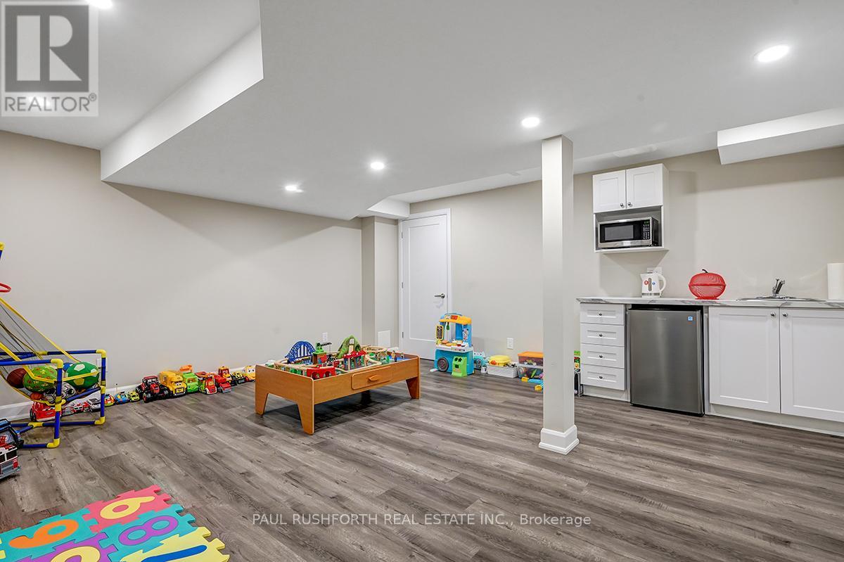 719 Painted Sky Way, Ottawa, Ontario  K2S 2W7 - Photo 29 - X12181700