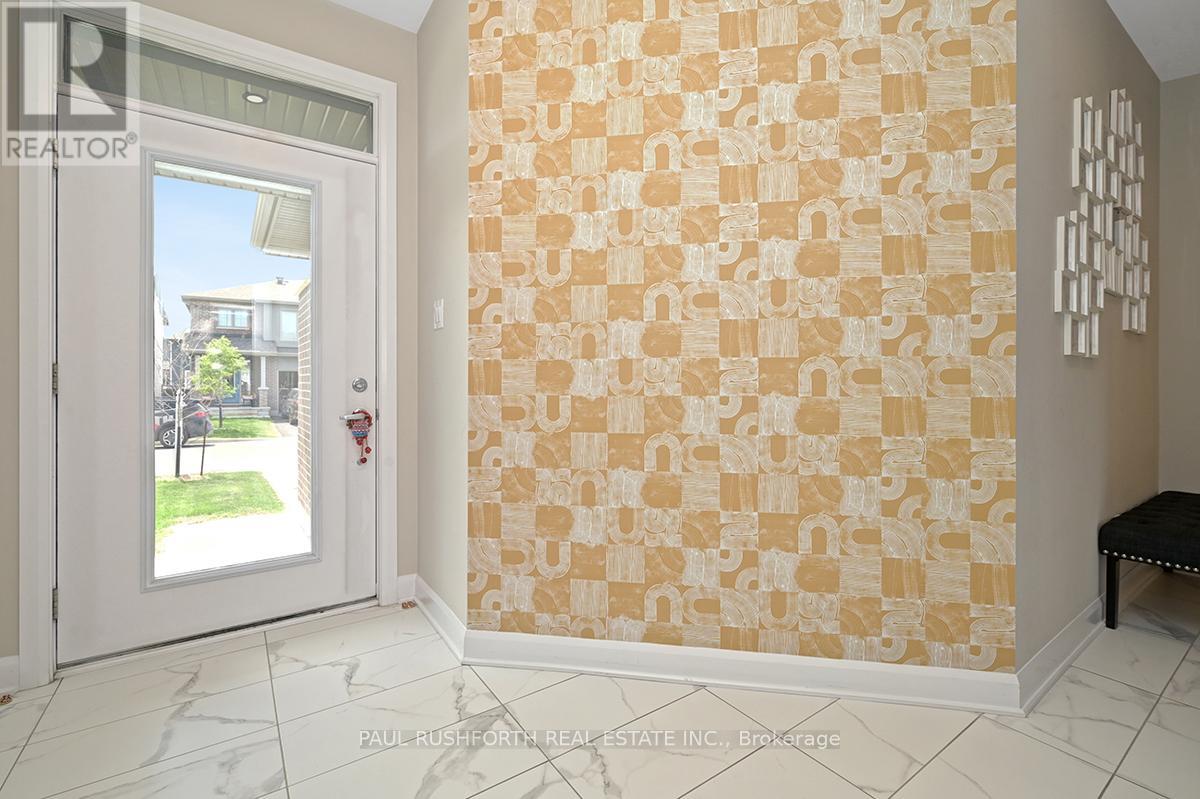 719 Painted Sky Way, Ottawa, Ontario  K2S 2W7 - Photo 4 - X12181700