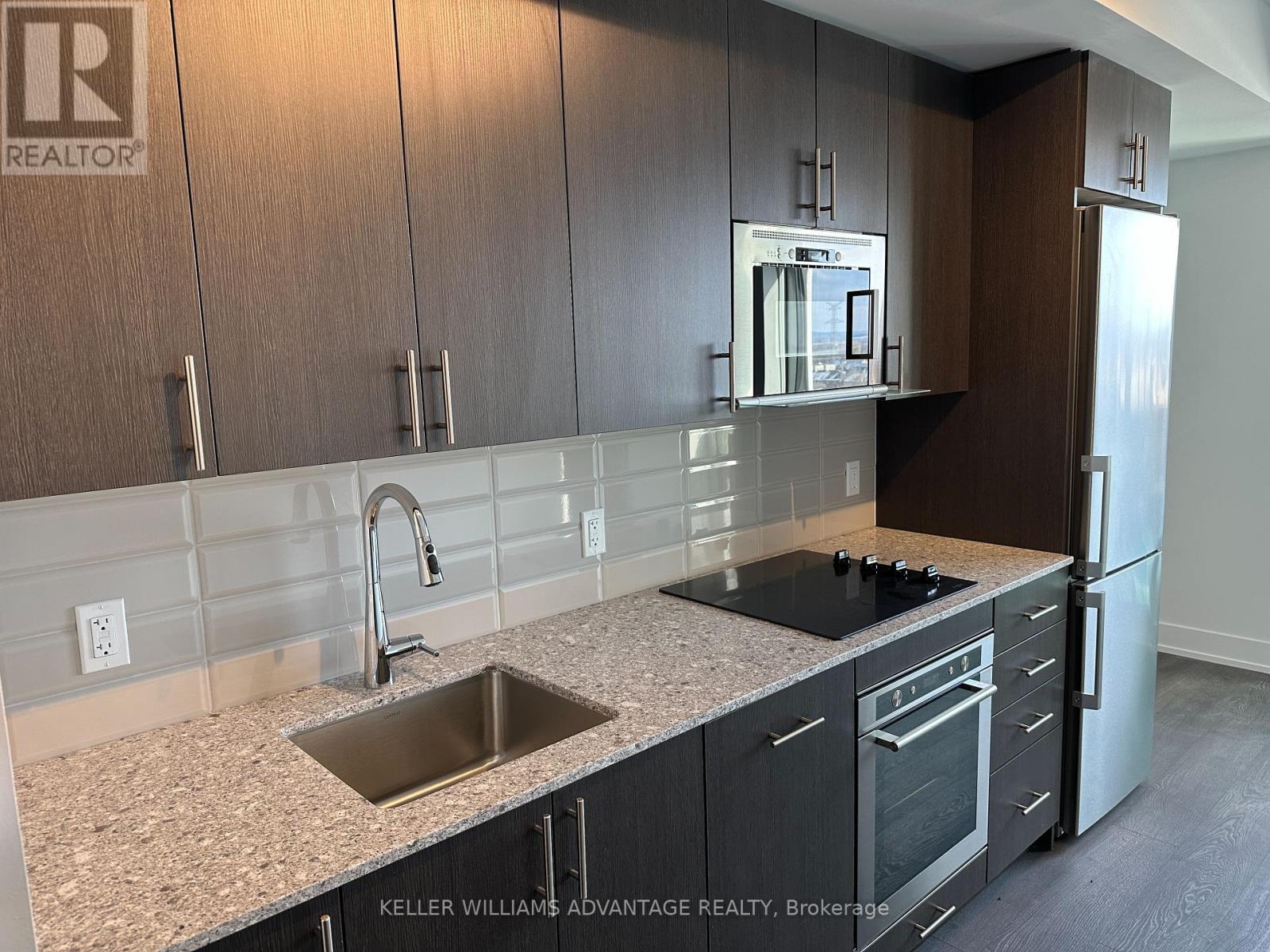 1019 - 2550 Simcoe Street N, Oshawa, Ontario  L1L 0R5 - Photo 3 - E12181485
