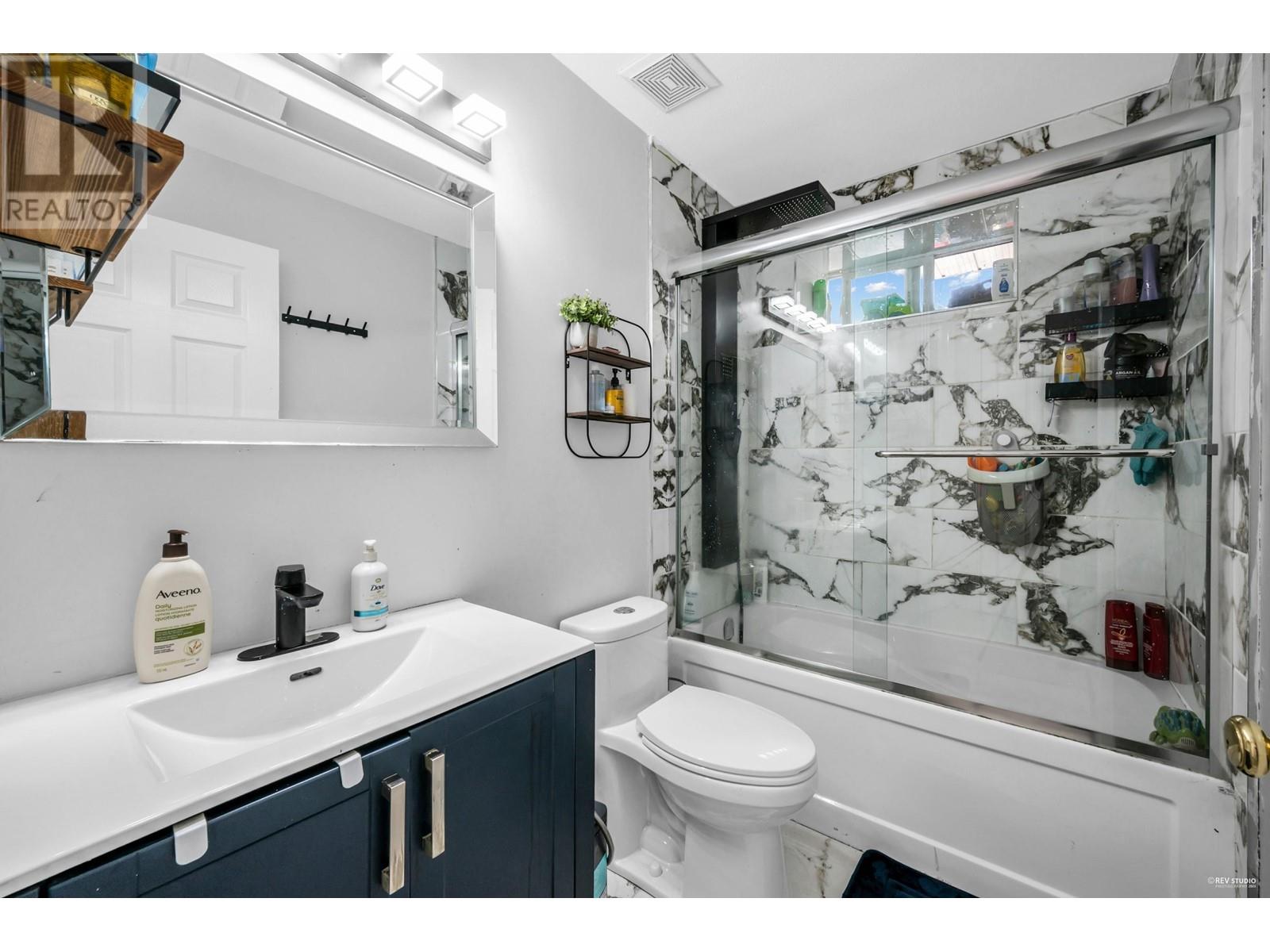 2226 Dublin Street, New Westminster, British Columbia  V3M 3B1 - Photo 22 - R3008718