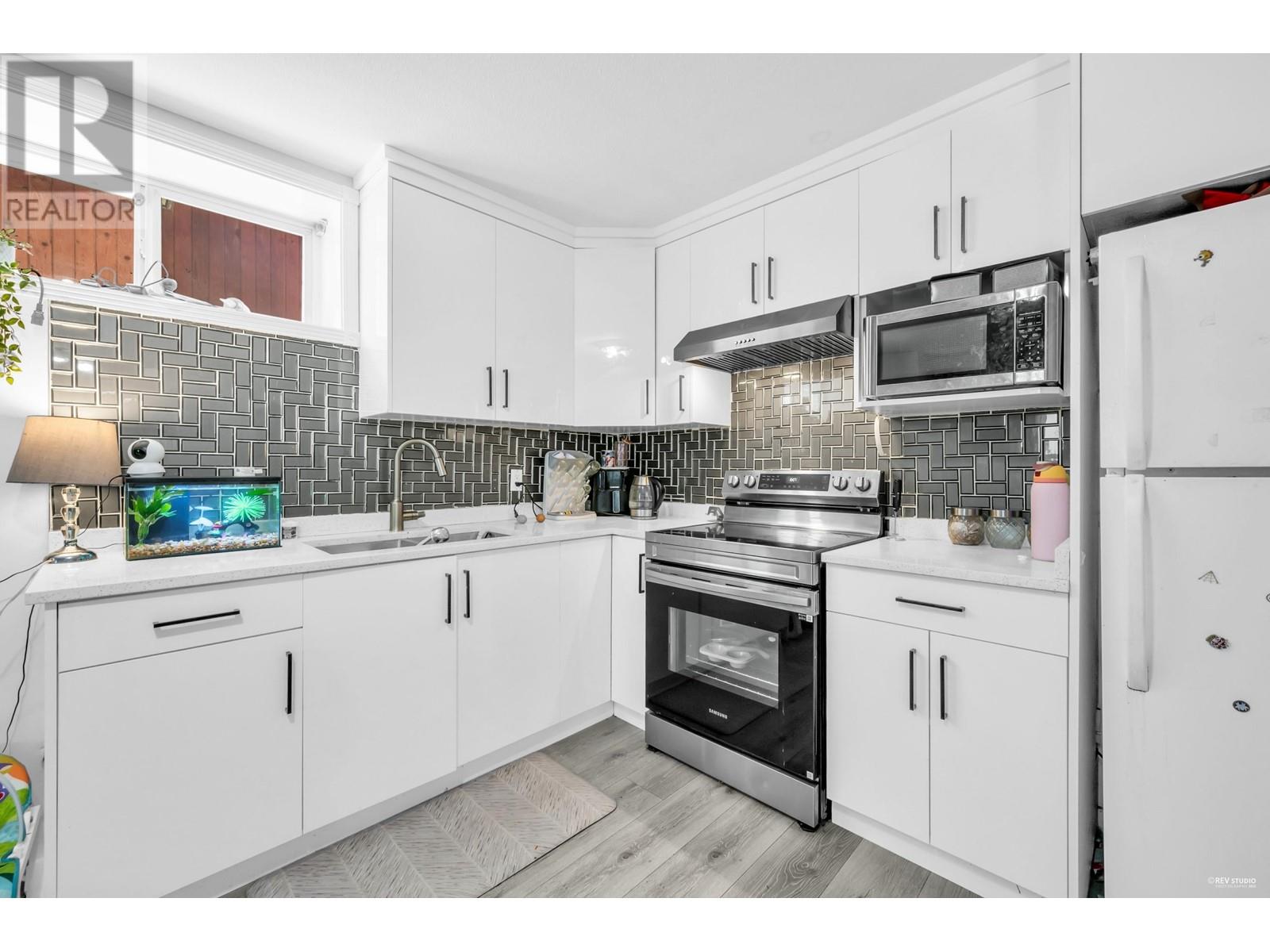 2226 Dublin Street, New Westminster, British Columbia  V3M 3B1 - Photo 31 - R3008718