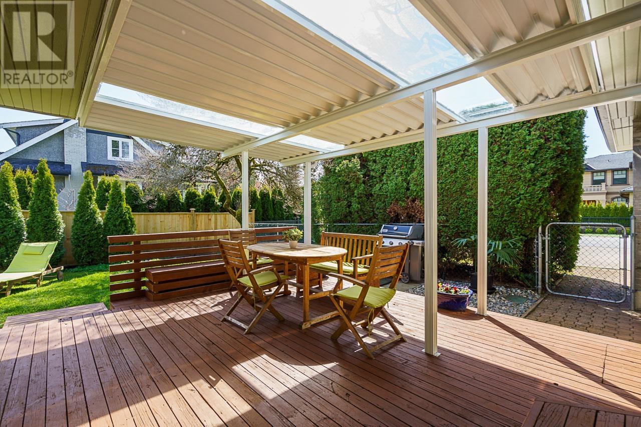 2940 Colwood Drive, North Vancouver, British Columbia  V7R 3M9 - Photo 11 - R3008721