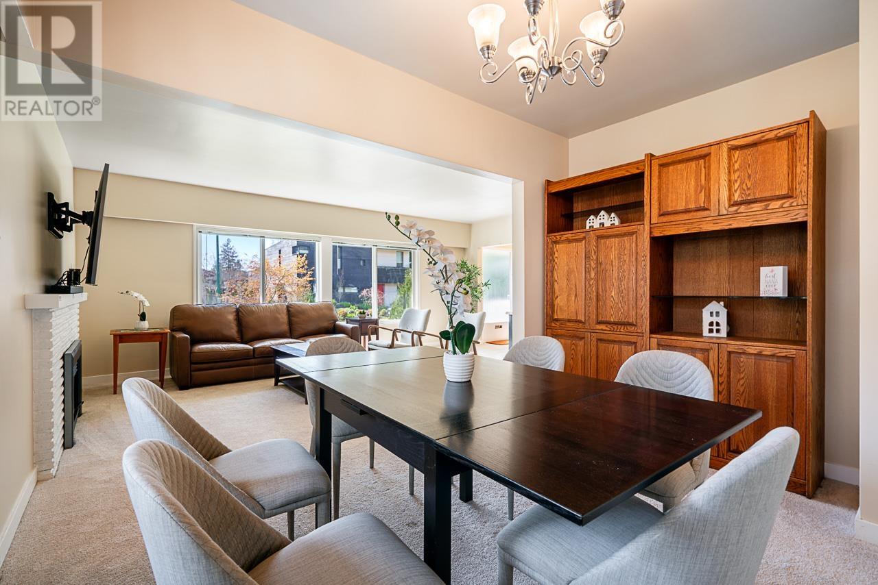 2940 Colwood Drive, North Vancouver, British Columbia  V7R 3M9 - Photo 6 - R3008721