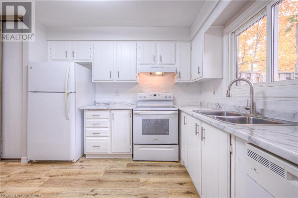 206 Green Valley Drive Unit# 9, Kitchener, Ontario  N2P 1G9 - Photo 10 - 40734875