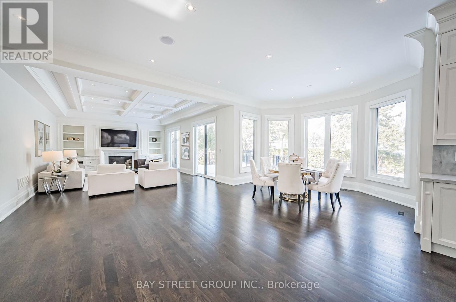 38 Kirk Drive, Markham (Royal Orchard), Ontario  L3T 3L1 - Photo 14 - N12181555