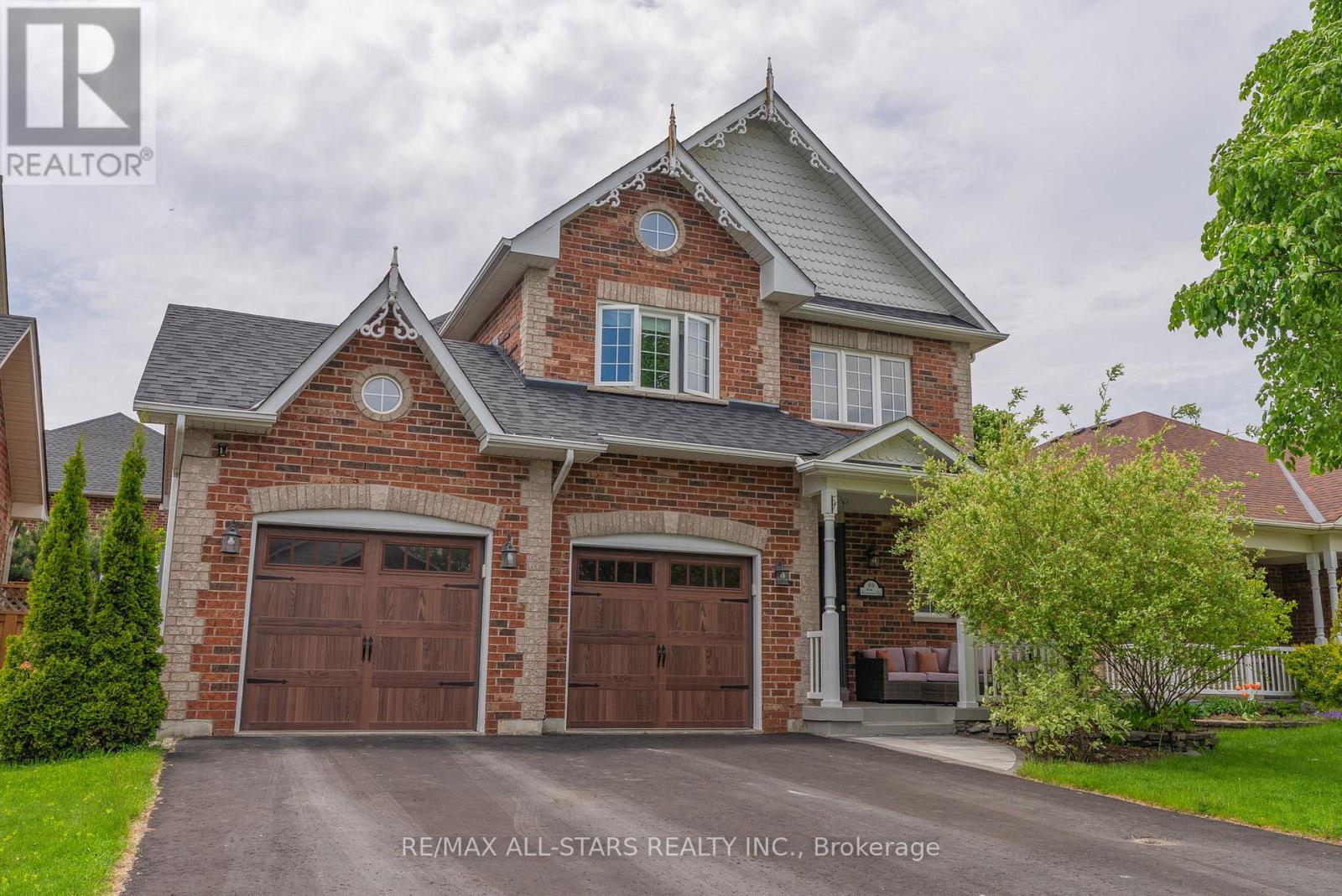 22 BROWNSCOMBE CRESCENT, uxbridge, Ontario