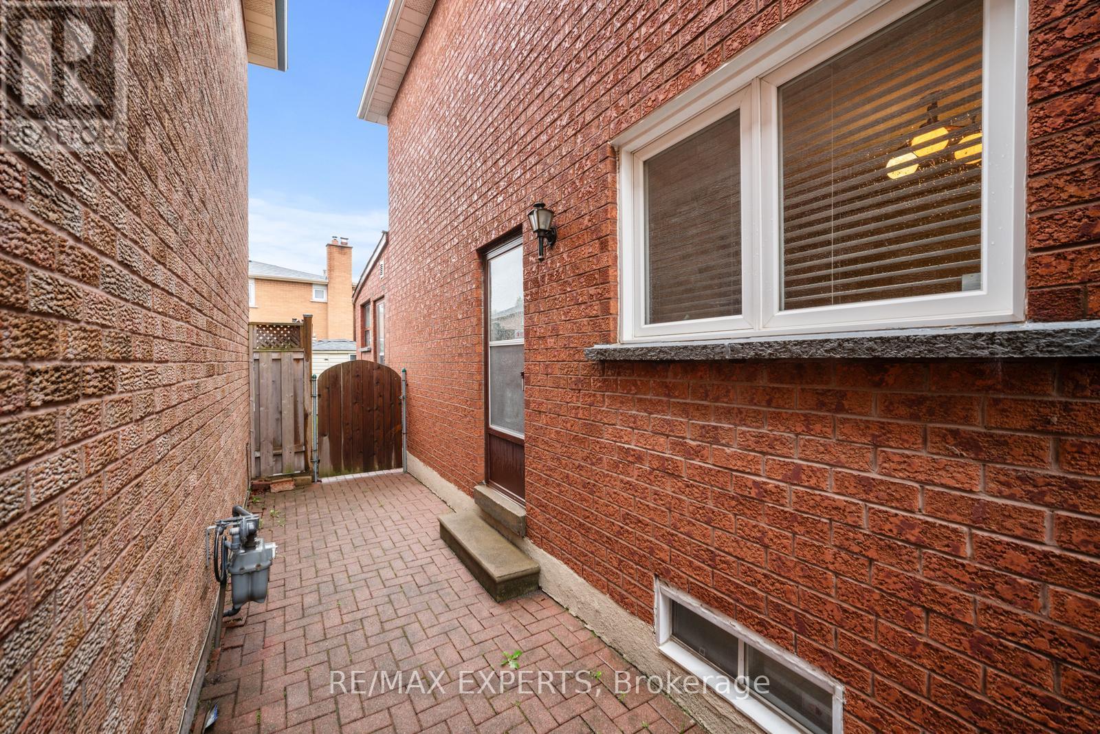 9 Richbell Street, Vaughan (Brownridge), Ontario  L4J 5W5 - Photo 35 - N12181681