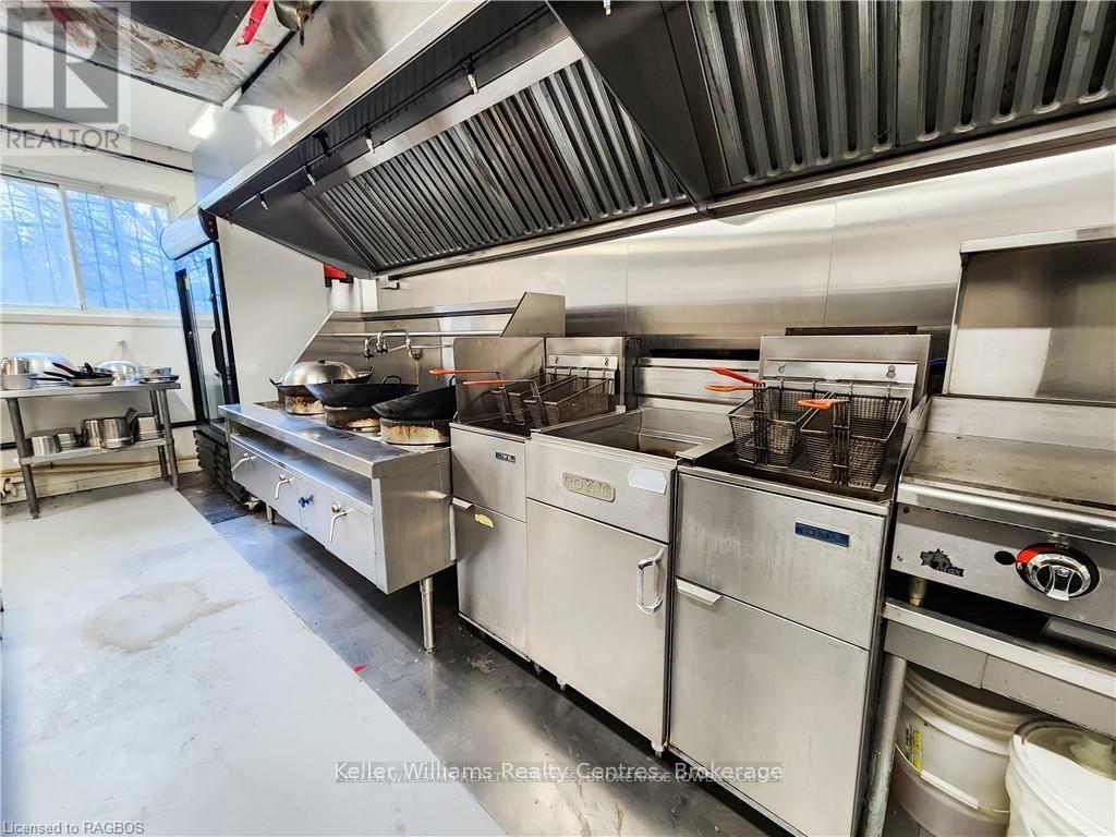 9 Mill Street, Kincardine, Ontario  N0G 2T0 - Photo 24 - X12181745