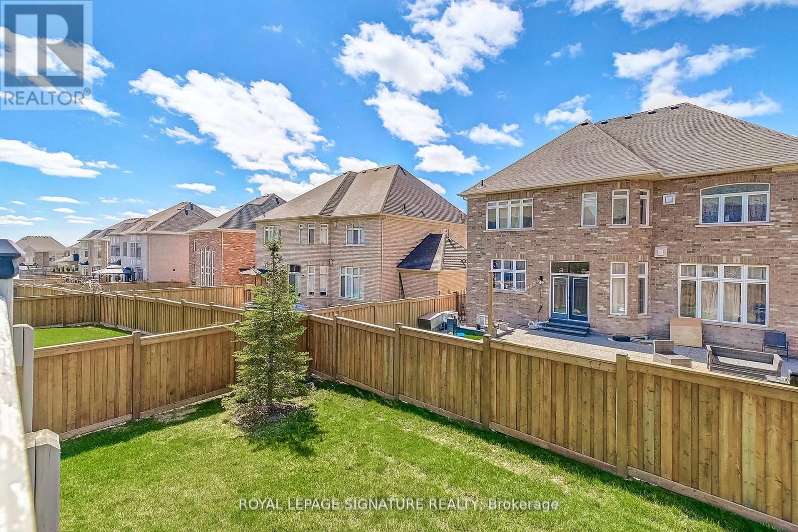 18 Flanders Road, Brampton, Ontario  L6X 0W4 - Photo 43 - W12181476