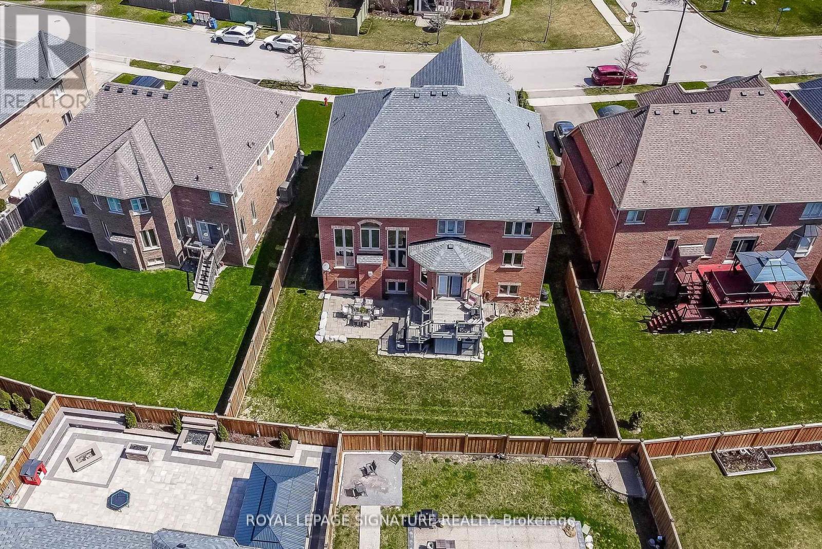 18 Flanders Road, Brampton, Ontario  L6X 0W4 - Photo 49 - W12181476