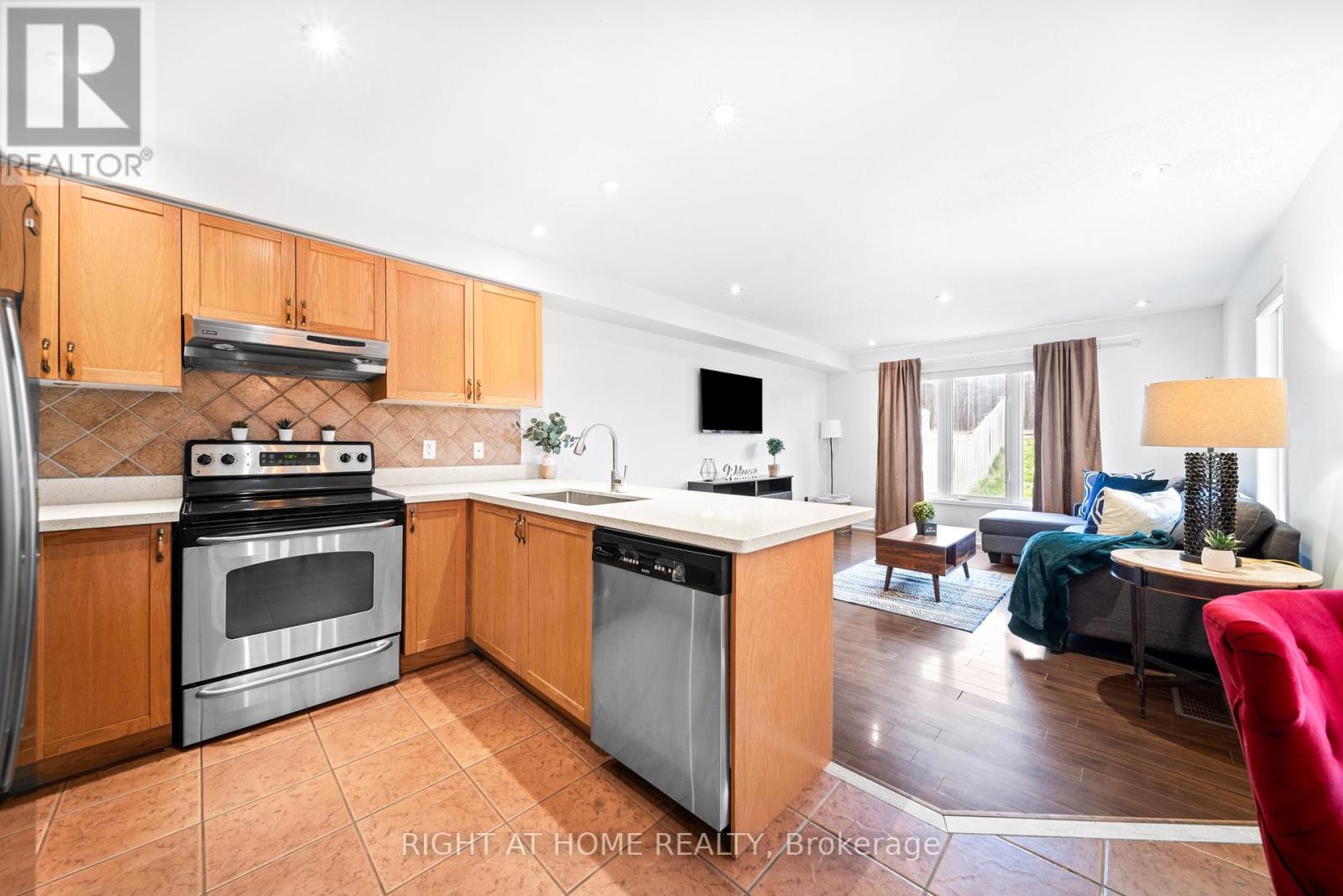 3881 Partition Road, Mississauga, Ontario  L5N 8N2 - Photo 7 - W12181500