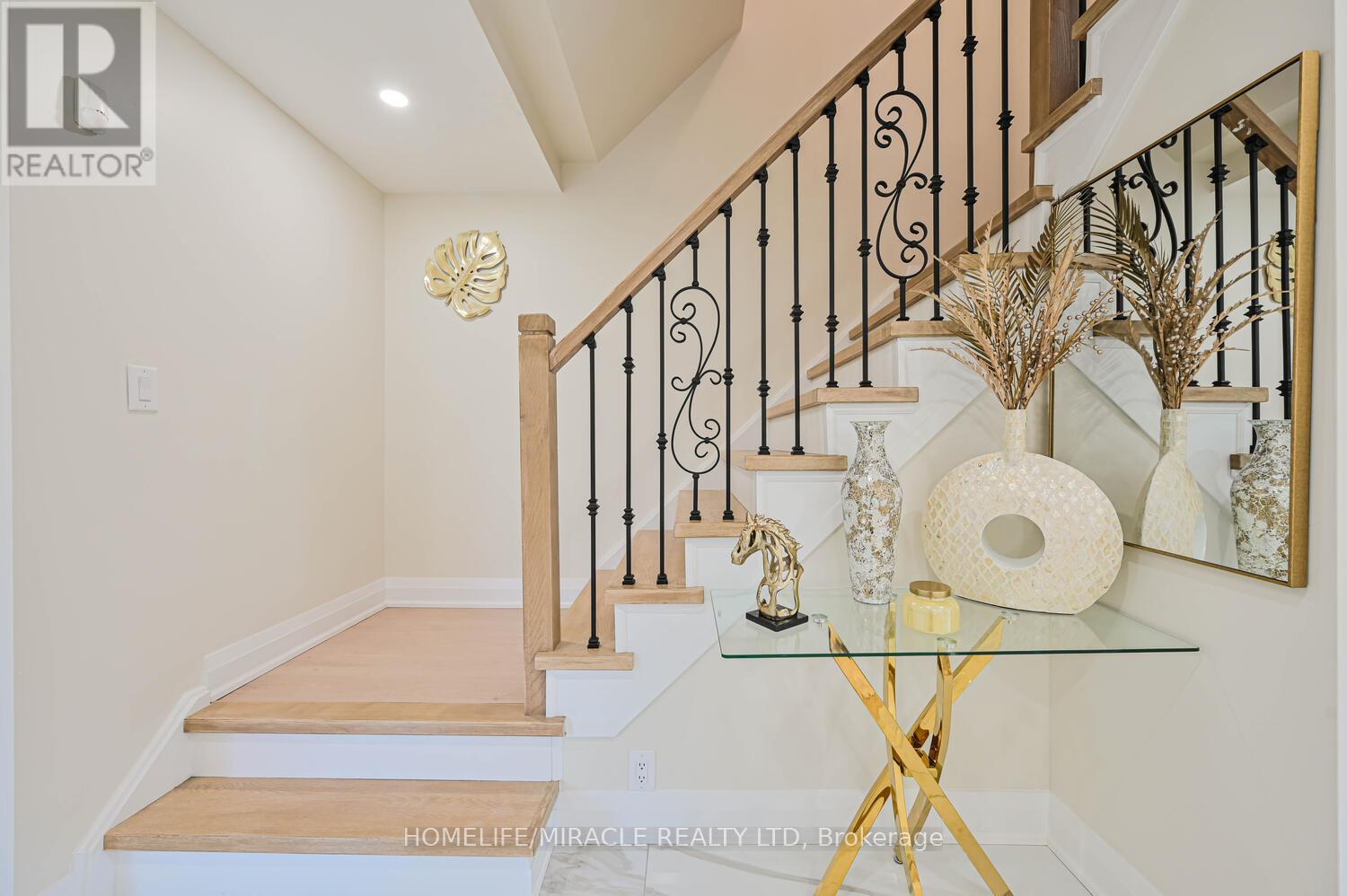 3 Harridine Road, Brampton (Brampton West), Ontario  L6X 3N9 - Photo 18 - W12181504
