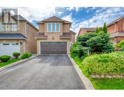 516 RAVENSTONE COURT, Mississauga, Ontario
