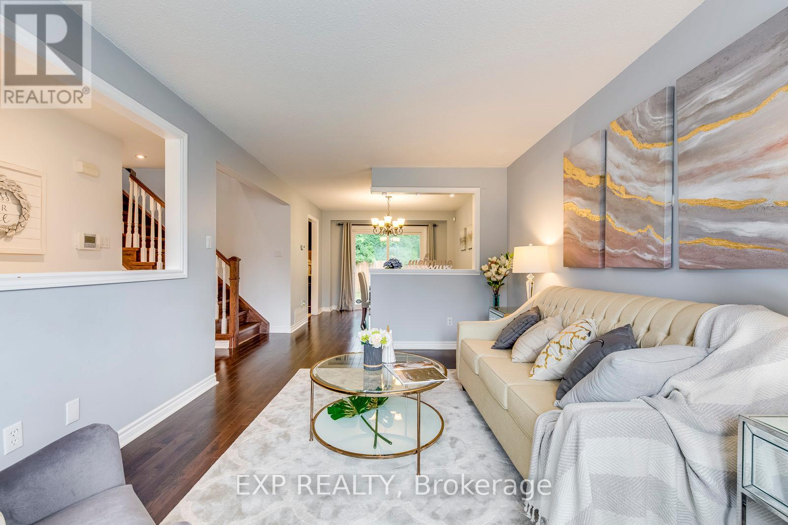 102 Orsett Street, Oakville, Ontario  L6H 2N9 - Photo 2 - W12181530