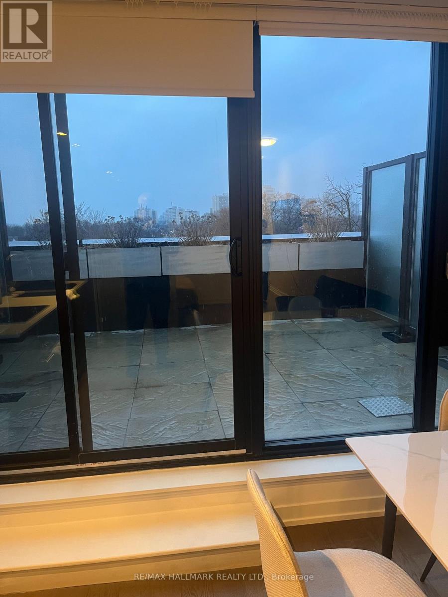 517 - 530 Indian Grove, Toronto, Ontario  M6P 0B3 - Photo 19 - W12181548