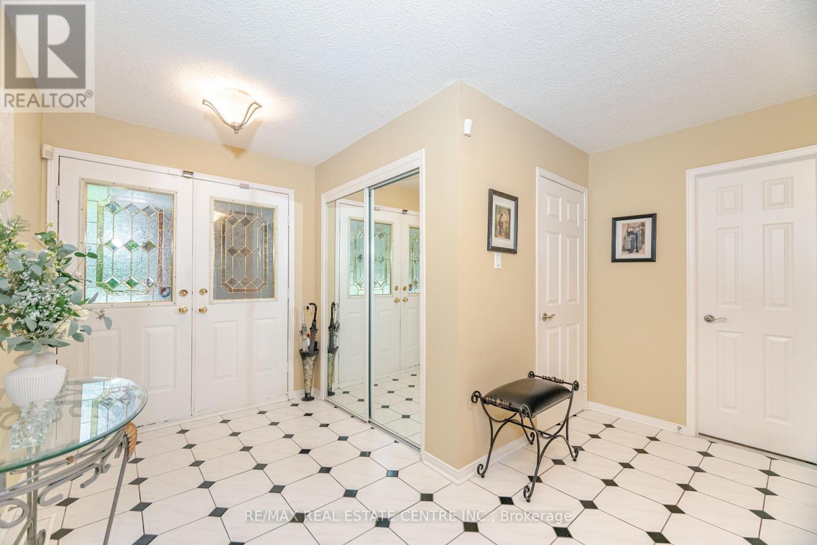 Property at 126 EAGLERIDGE DRIVE image 5