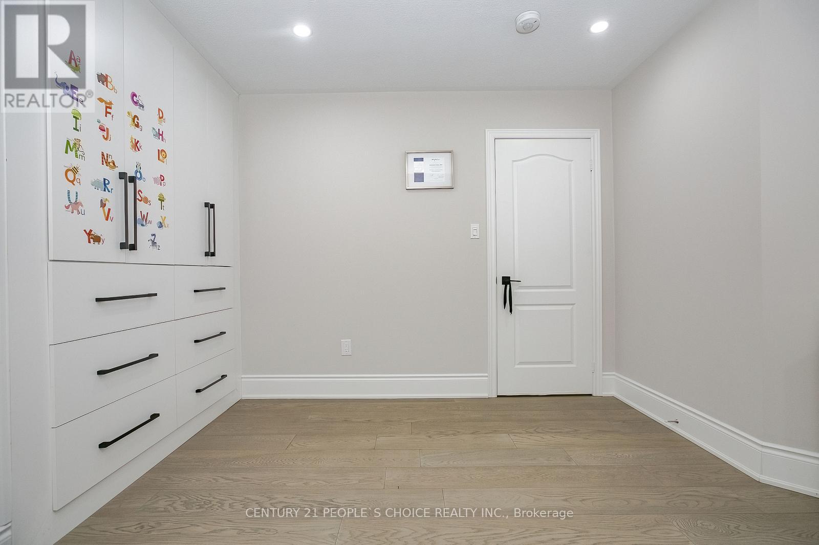 37 Deerglen Drive, Brampton (Sandringham-Wellington), Ontario  L6R 1M3 - Photo 27 - W12181568