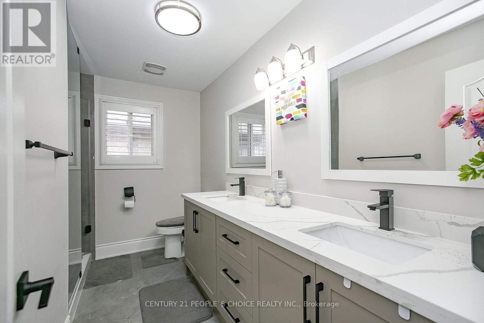 37 Deerglen Drive, Brampton (Sandringham-Wellington), Ontario  L6R 1M3 - Photo 28 - W12181568
