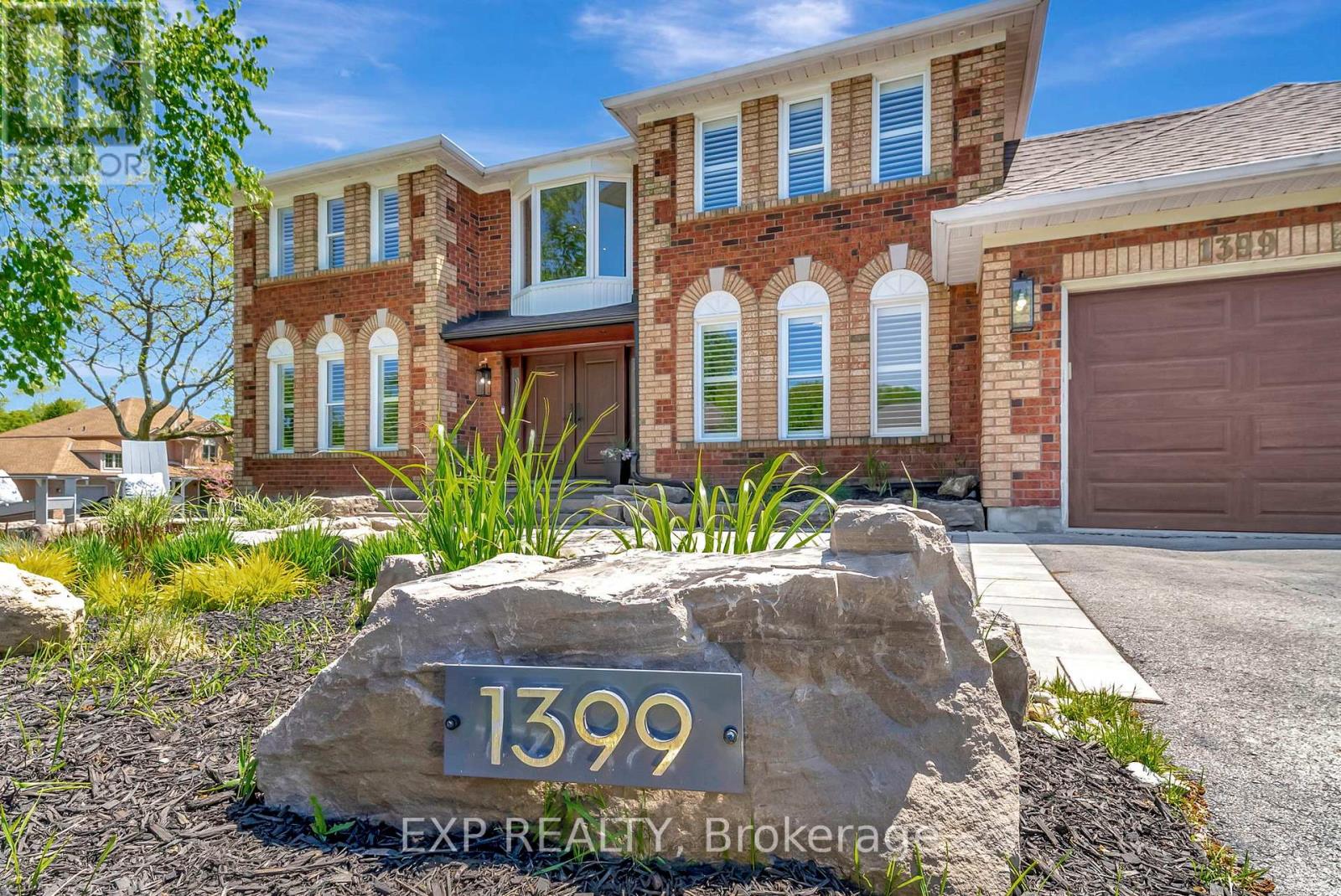 1399 Winterberry Drive, Burlington, Ontario  L7P 4T3 - Photo 2 - W12181569