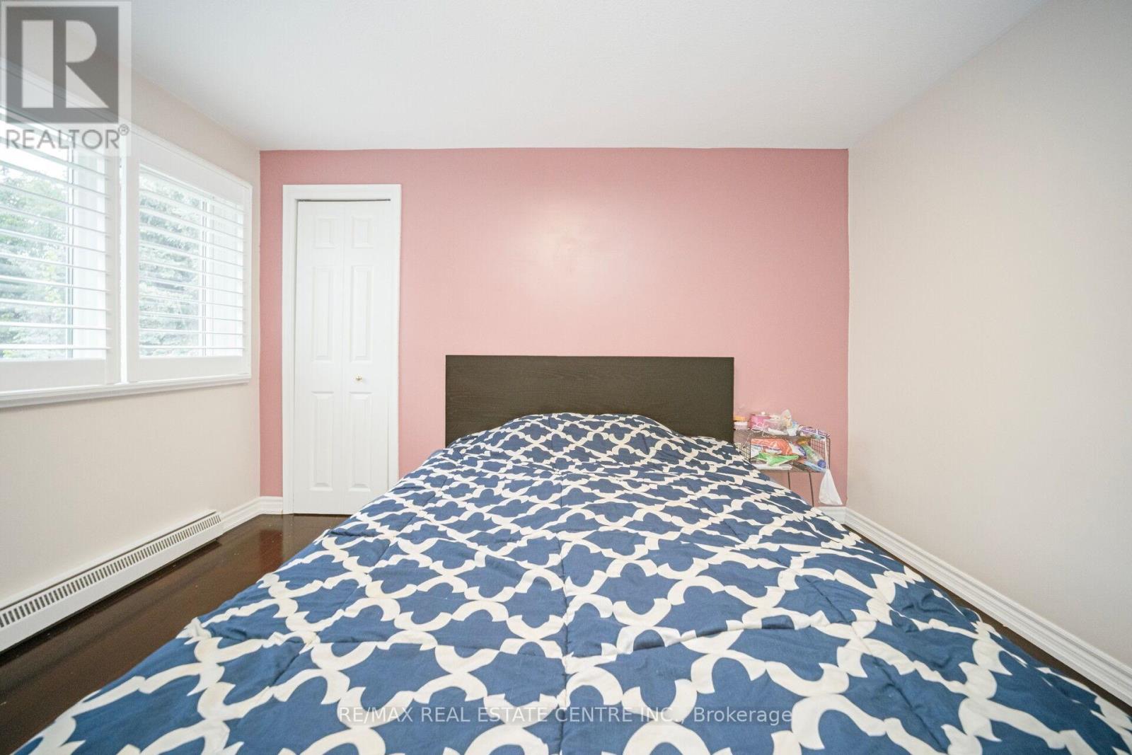 7 Heather Place, Brampton, Ontario  L6S 1E7 - Photo 32 - W12181608