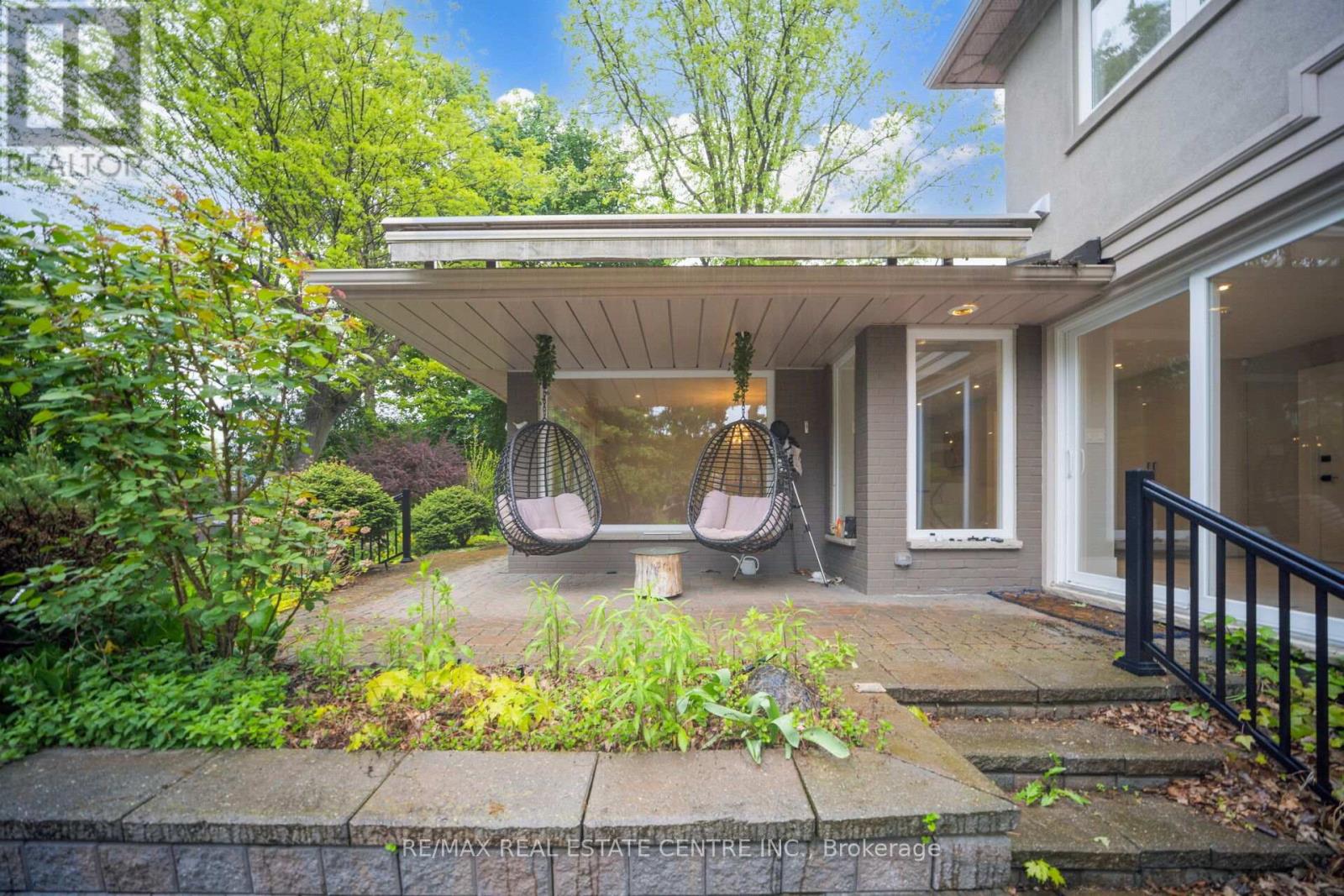 7 Heather Place, Brampton, Ontario  L6S 1E7 - Photo 48 - W12181608