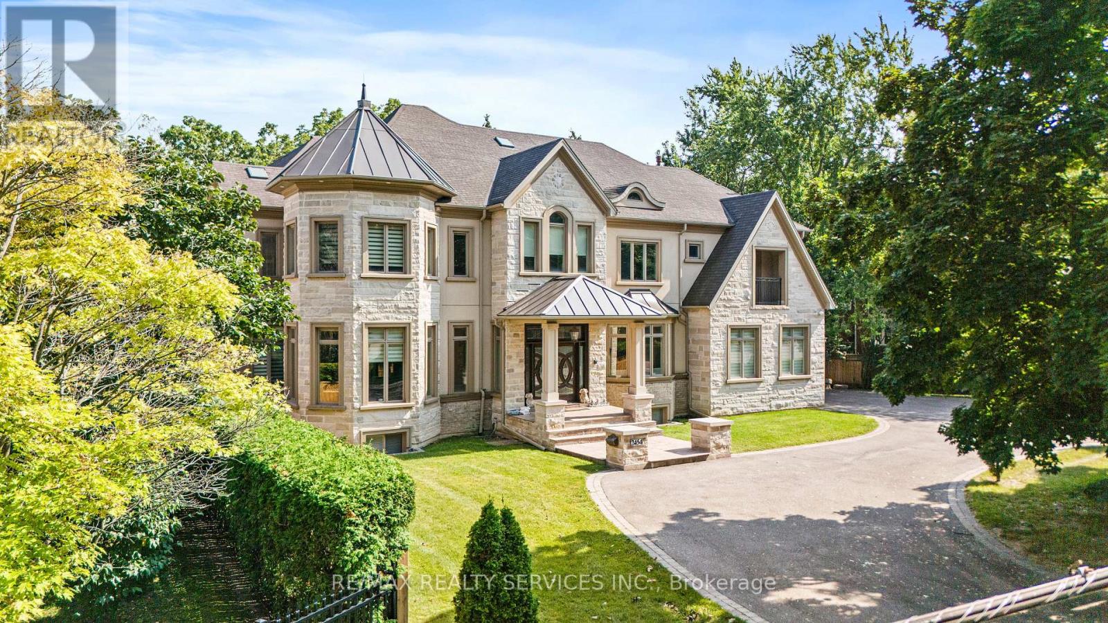2454 Mississauga Road, Mississauga, Ontario  L5H 2L5 - Photo 1 - W12181609