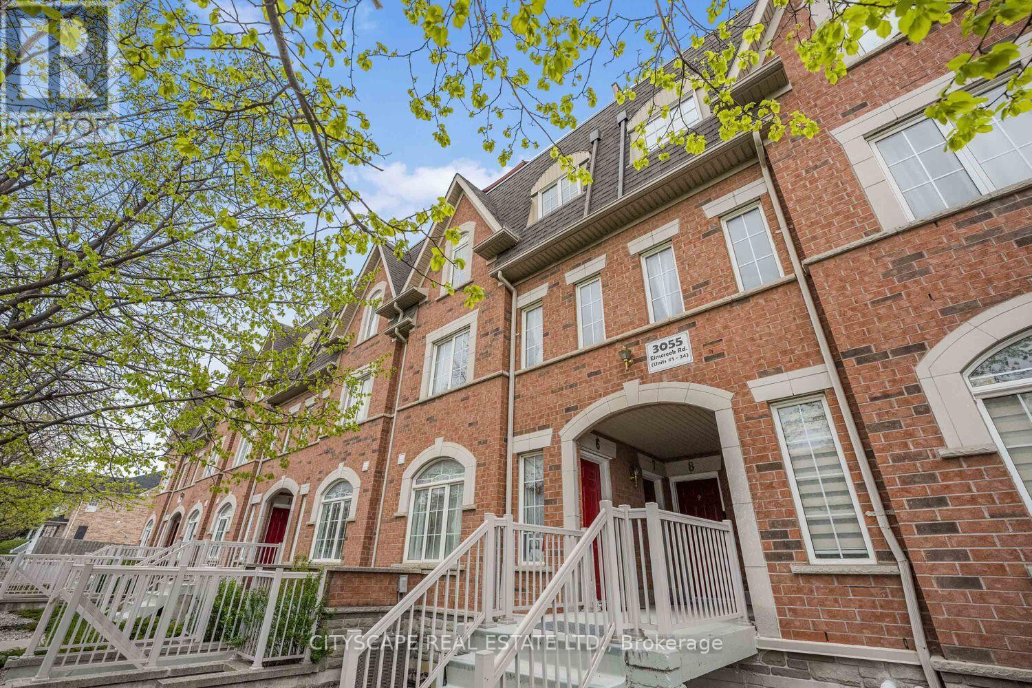 7 - 3055 Elmcreek Road, Mississauga, Ontario  L5B 4J9 - Photo 2 - W12181618