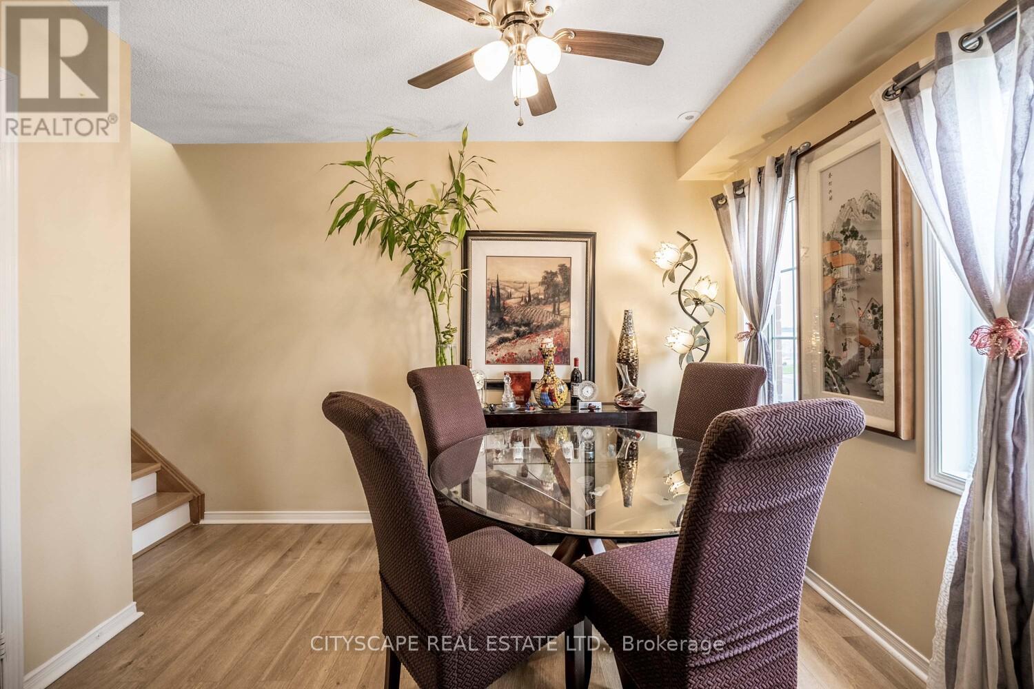 7 - 3055 Elmcreek Road, Mississauga, Ontario  L5B 4J9 - Photo 8 - W12181618