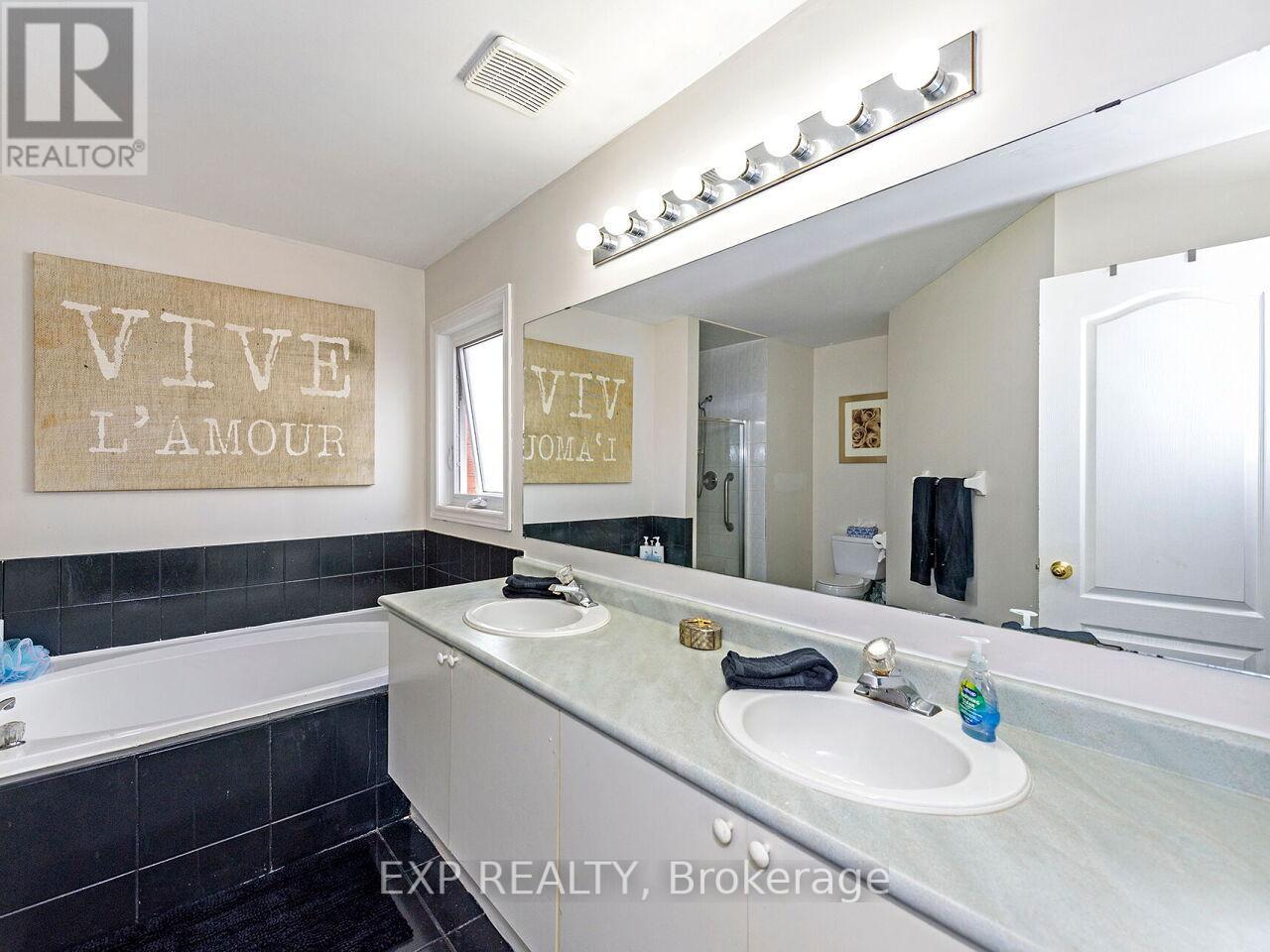 2460 Sixth Line, Oakville, Ontario  L6H 5Z8 - Photo 22 - W12181625