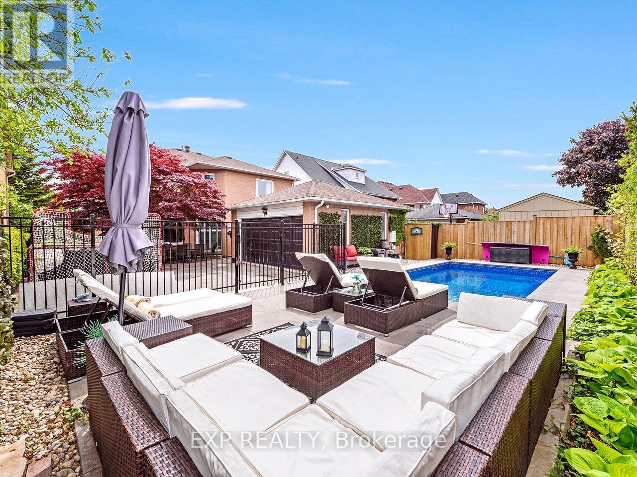 2460 Sixth Line, Oakville, Ontario  L6H 5Z8 - Photo 38 - W12181625