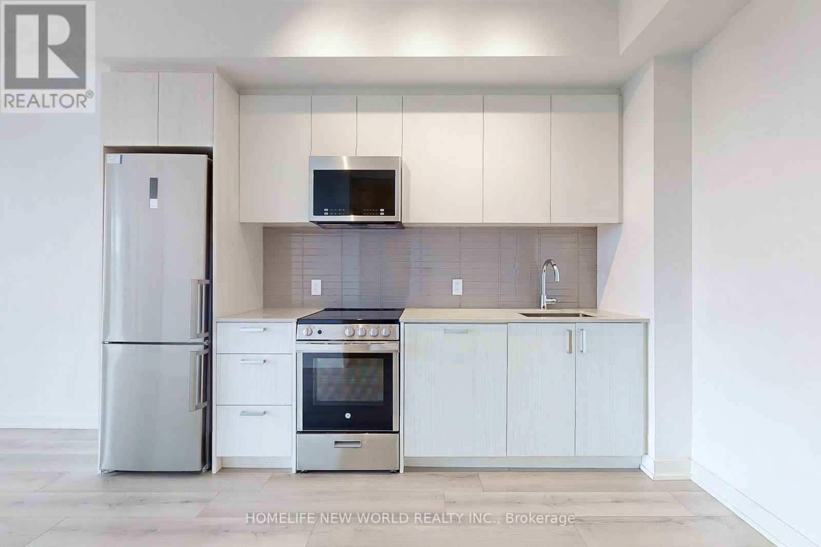 814 - 1787 St Clair Avenue W, Toronto, Ontario  M6N 0B7 - Photo 11 - W12181629