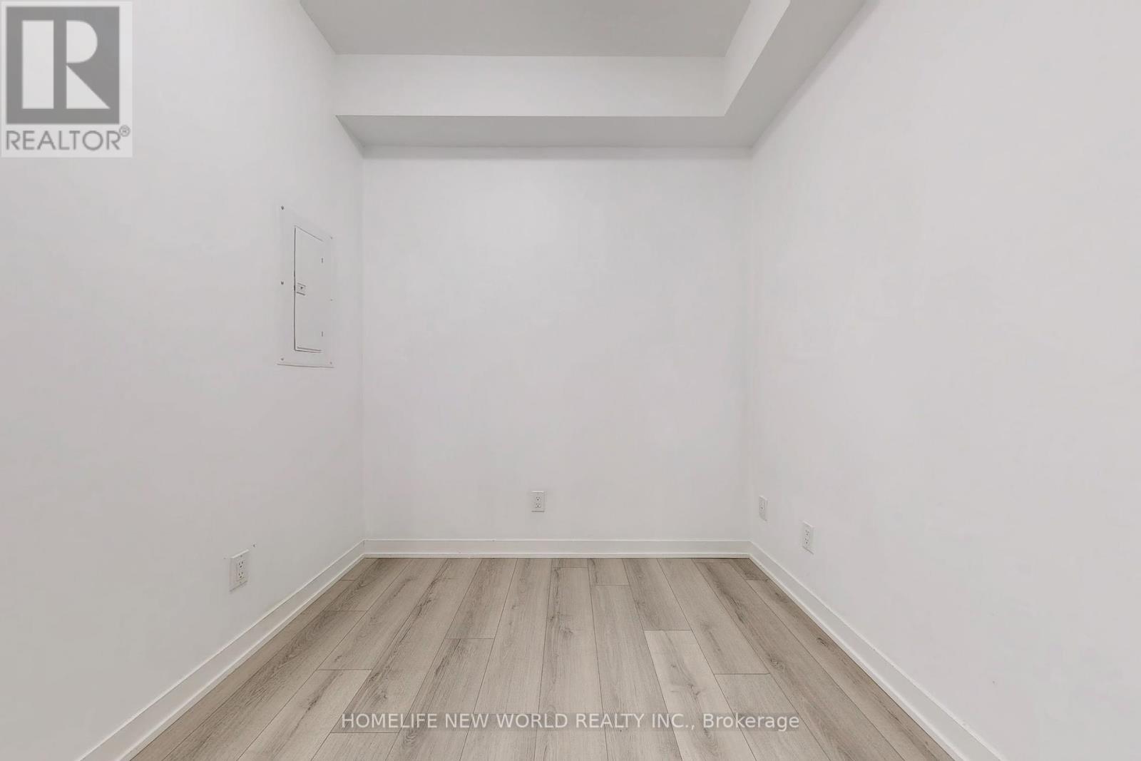 814 - 1787 St Clair Avenue W, Toronto, Ontario  M6N 0B7 - Photo 17 - W12181629