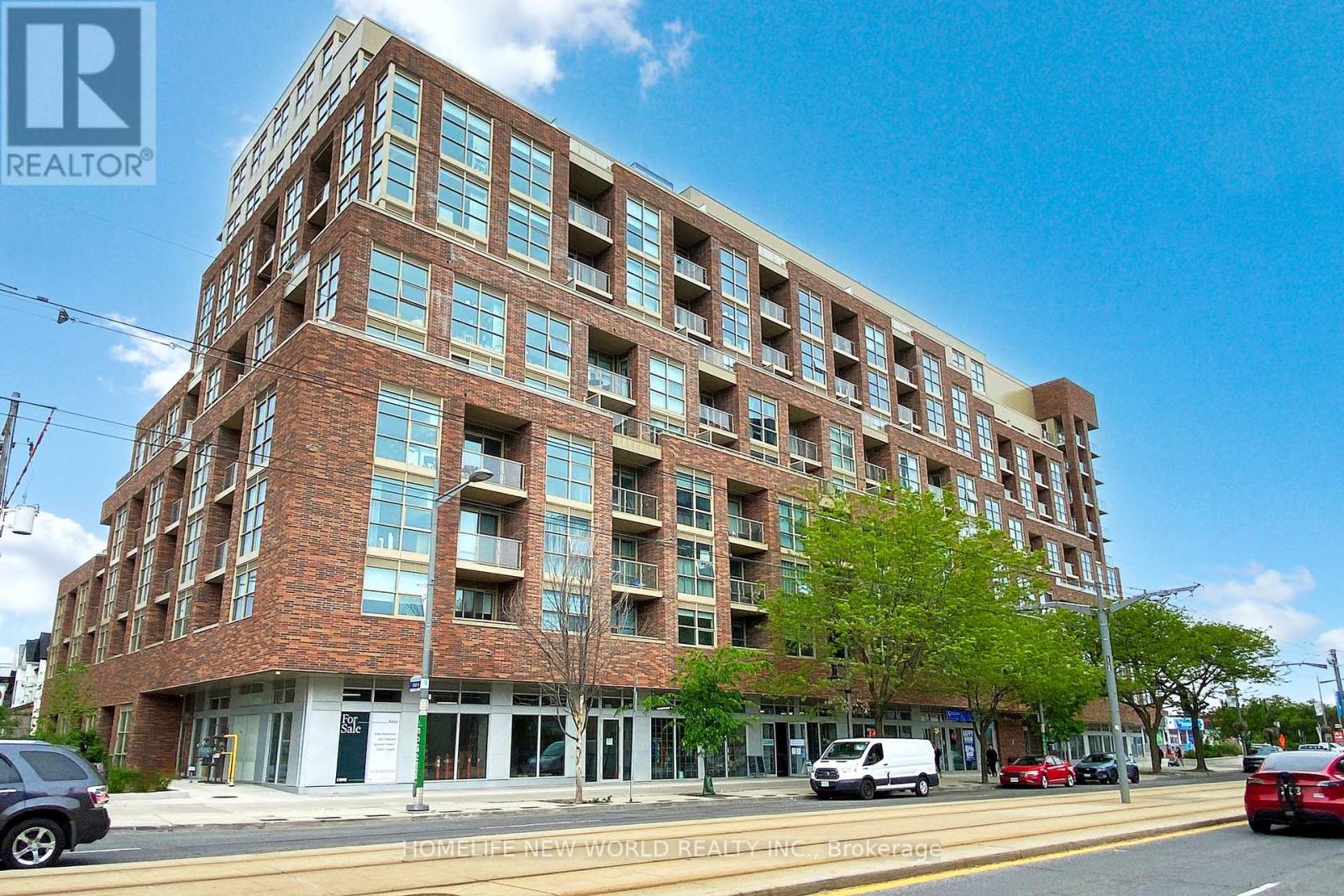 814 - 1787 St Clair Avenue W, Toronto, Ontario  M6N 0B7 - Photo 2 - W12181629